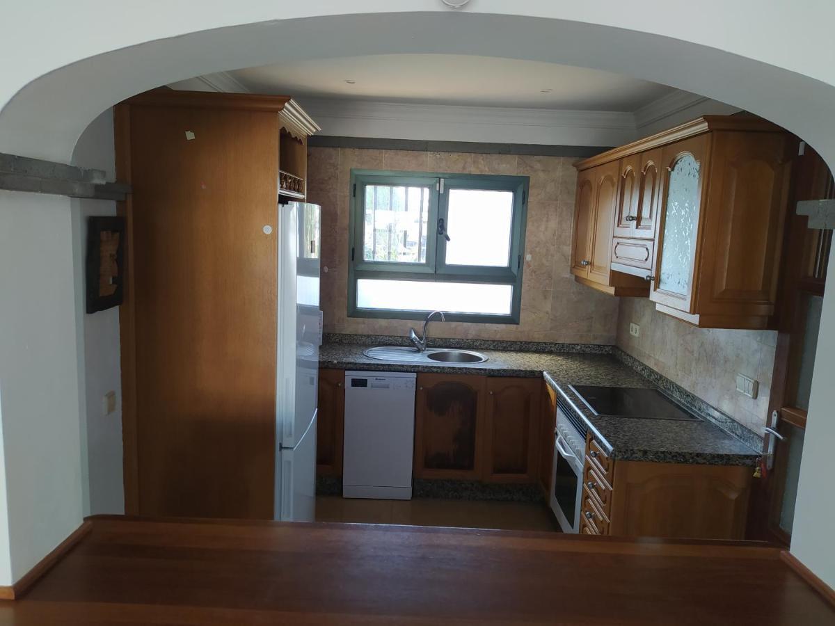 Villa Daga Яйса Екстериор снимка