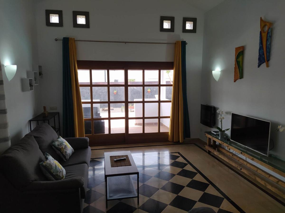 Villa Daga Яйса Екстериор снимка