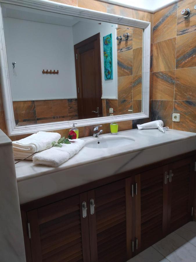 Villa Daga Яйса Екстериор снимка
